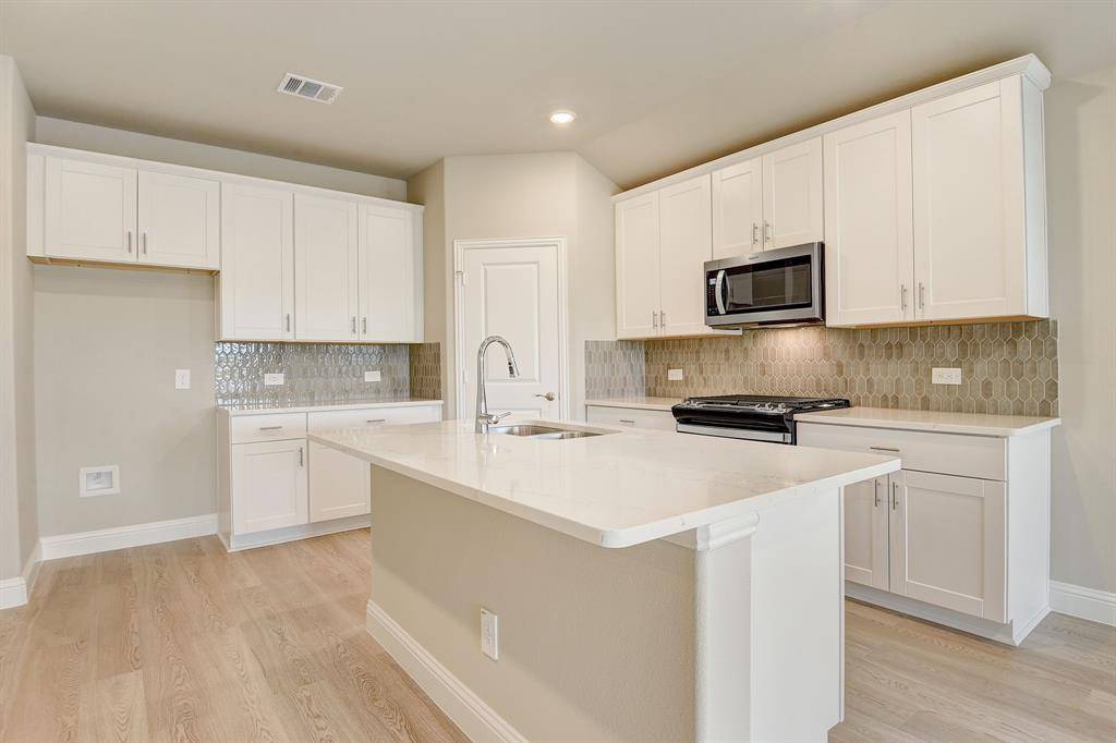 Seagoville, TX 75159,2222 Lone Star Lane