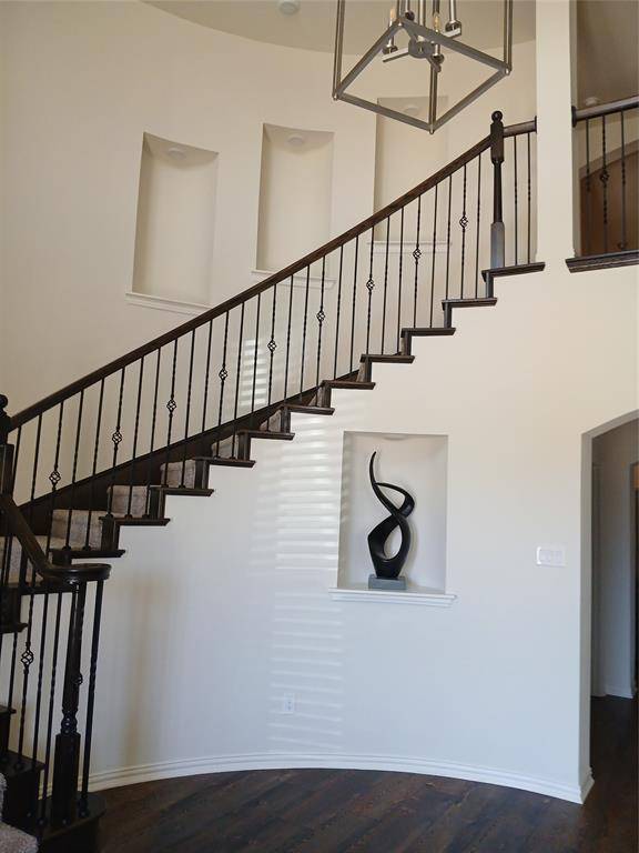 Ovilla, TX 75154,351 Cheyenne Mountain Drive