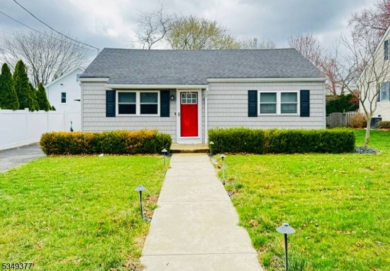 Freehold Twp., NJ 07728,16 Irwin Ave