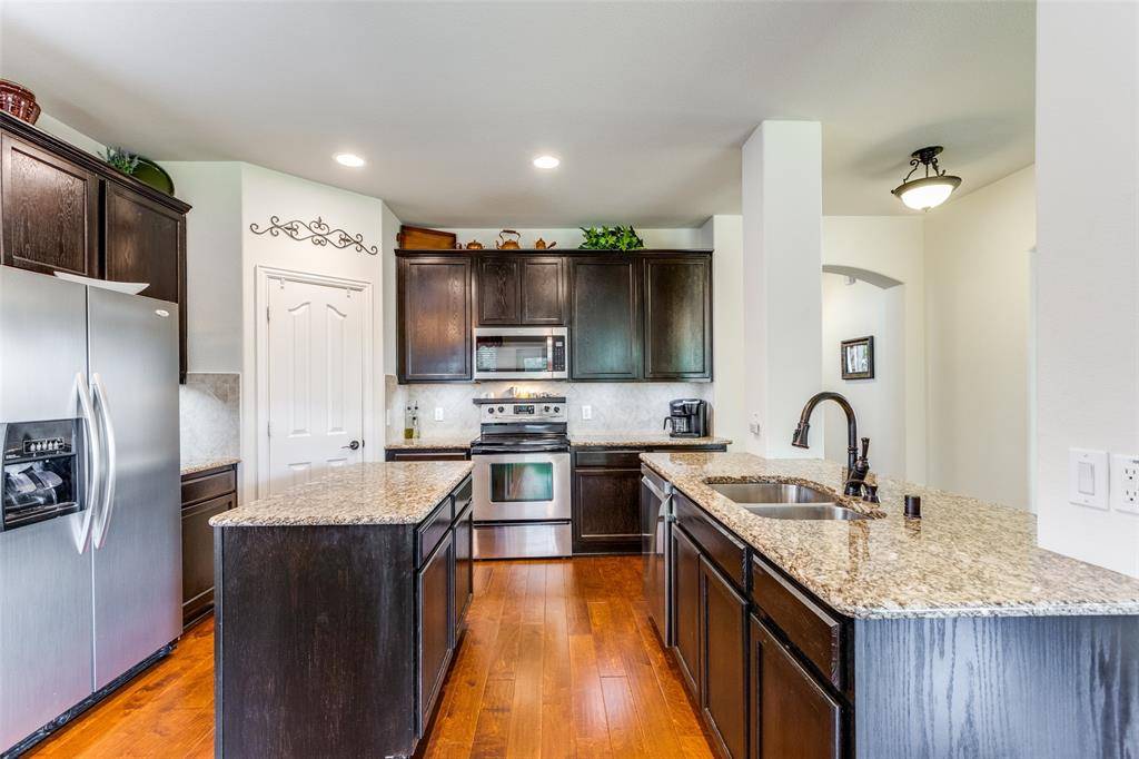 Little Elm, TX 75068,2728 Pine Trail Drive
