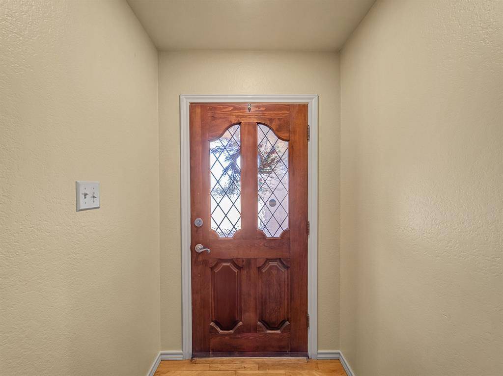 Desoto, TX 75115,113 S Beltwoods Drive