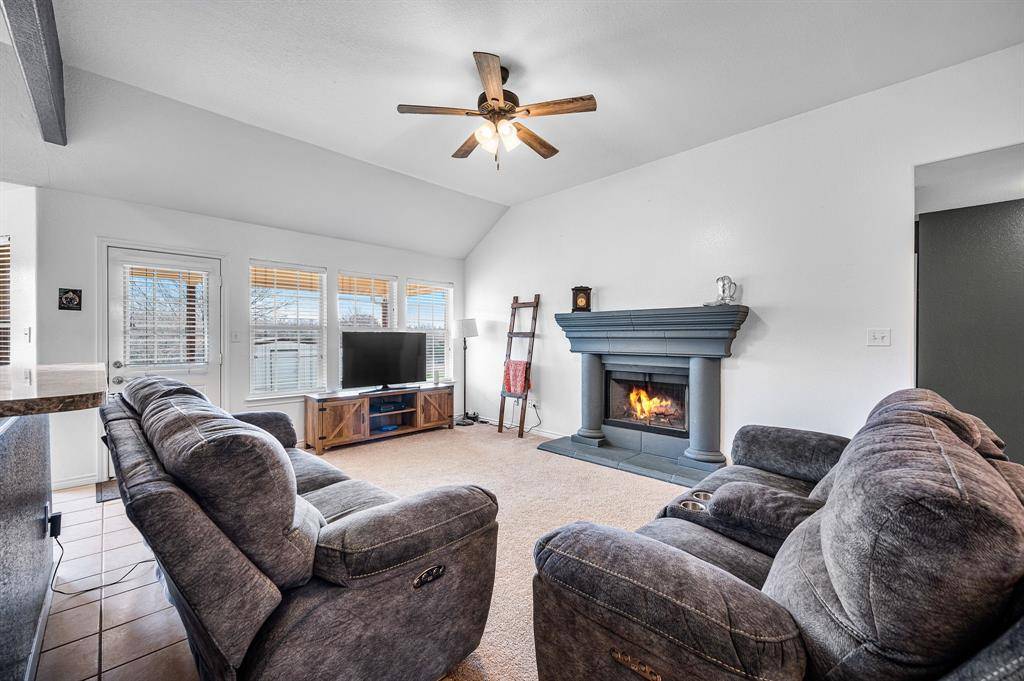 Alvord, TX 76225,207 Deer Creek Drive
