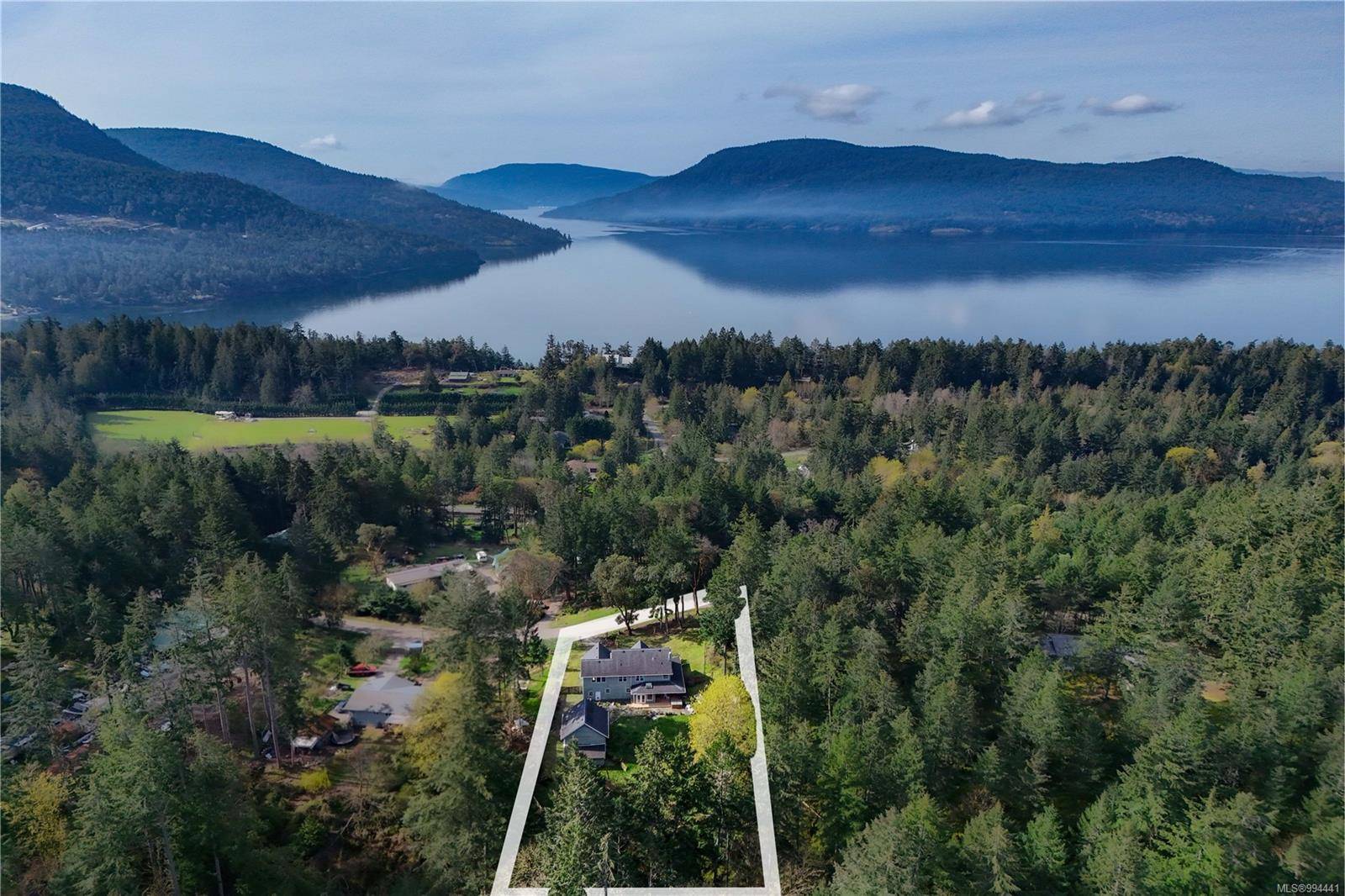 Salt Spring, BC V8K 1J6,340 Woodland Dr