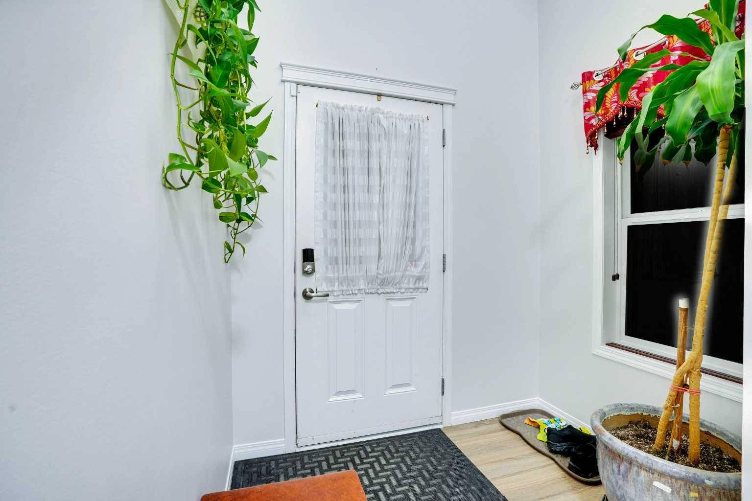 Calgary, AB T3K0J5,13021 Coventry Hills WAY NE