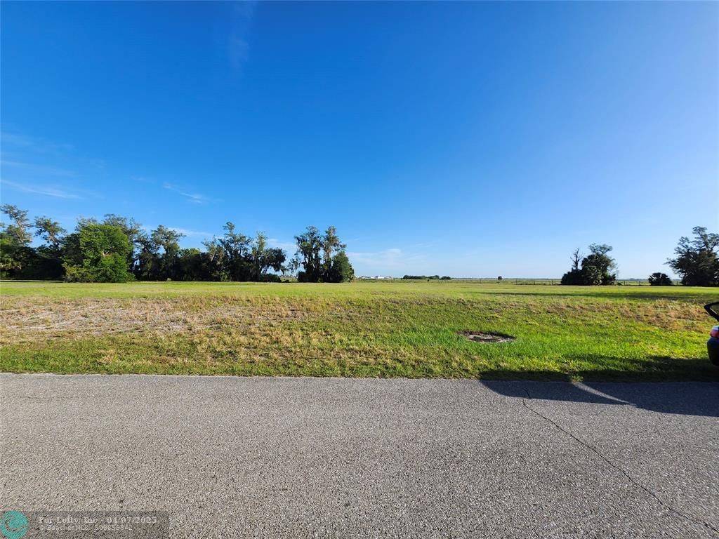 Sebring, FL 33876,7933 CASTILE RD