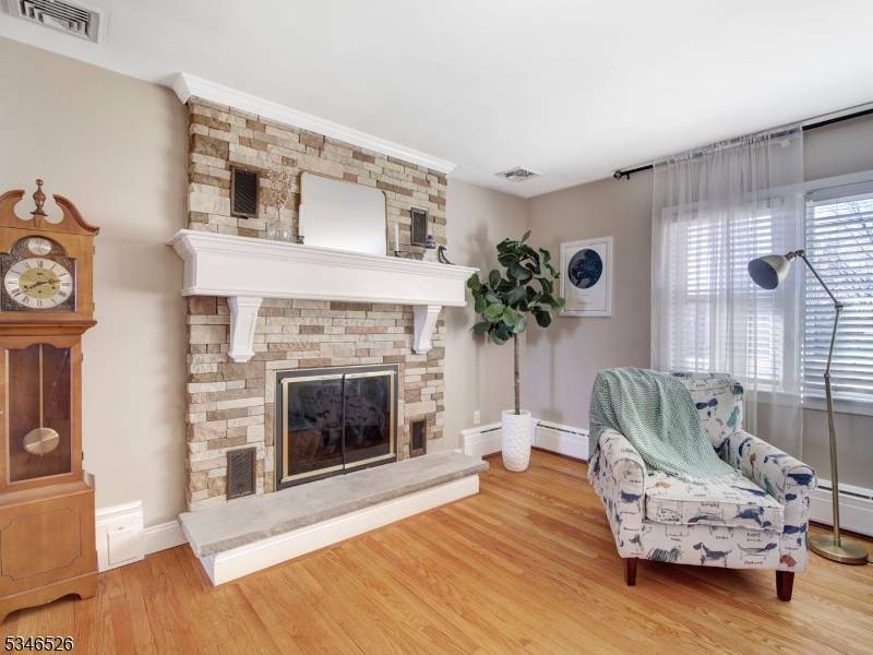 Roxbury Twp., NJ 07876,5 Golf Ln
