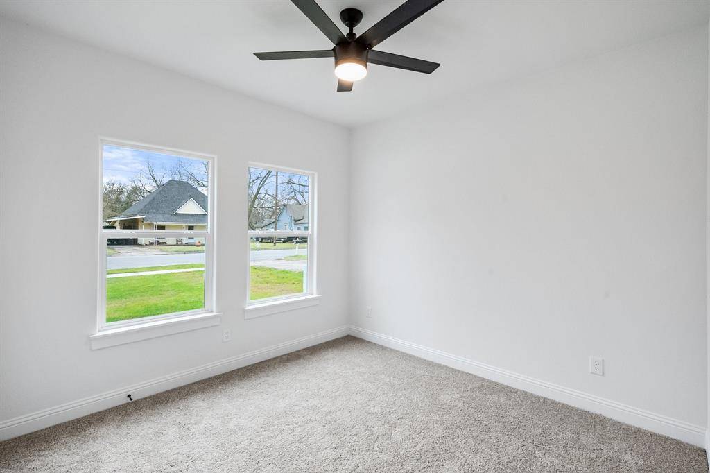 Cleburne, TX 76033,206 Williams Avenue