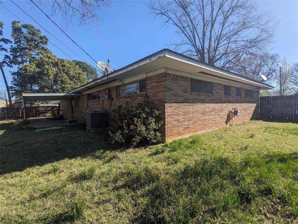 Texarkana, TX 75501,3507 N Robison Road