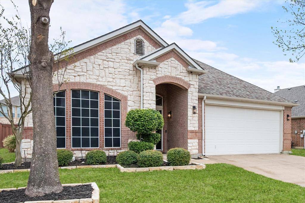 Grand Prairie, TX 75054,2832 S Serrano