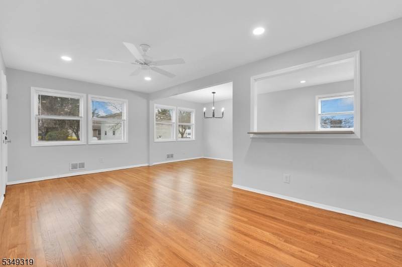 Boonton Town, NJ 07005,25 Cooper Drive