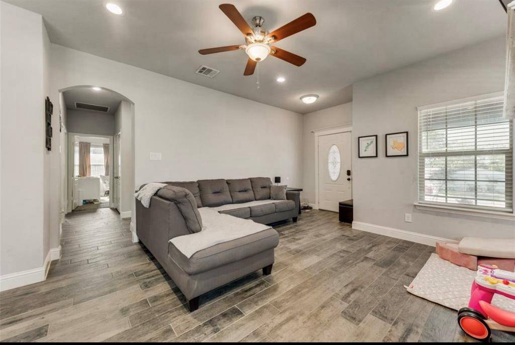White Settlement, TX 76108,7945 Downe Drive