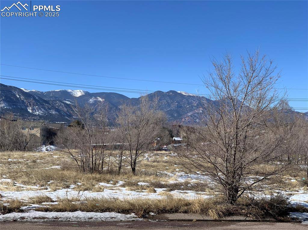 Colorado Springs, CO 80906,S Chamberlin ST