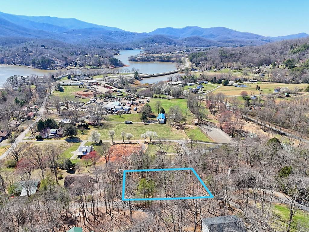 Hiawassee, GA 30546,631 McRidge Road