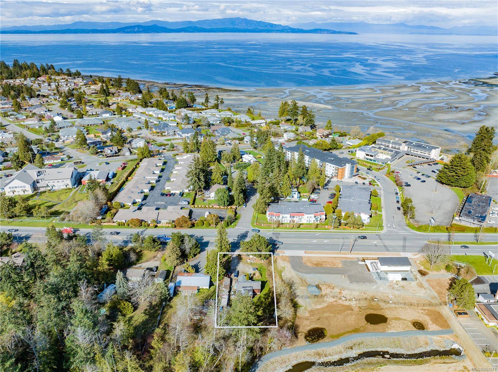 Parksville, BC V9P 1H2,456 Island Hwy W