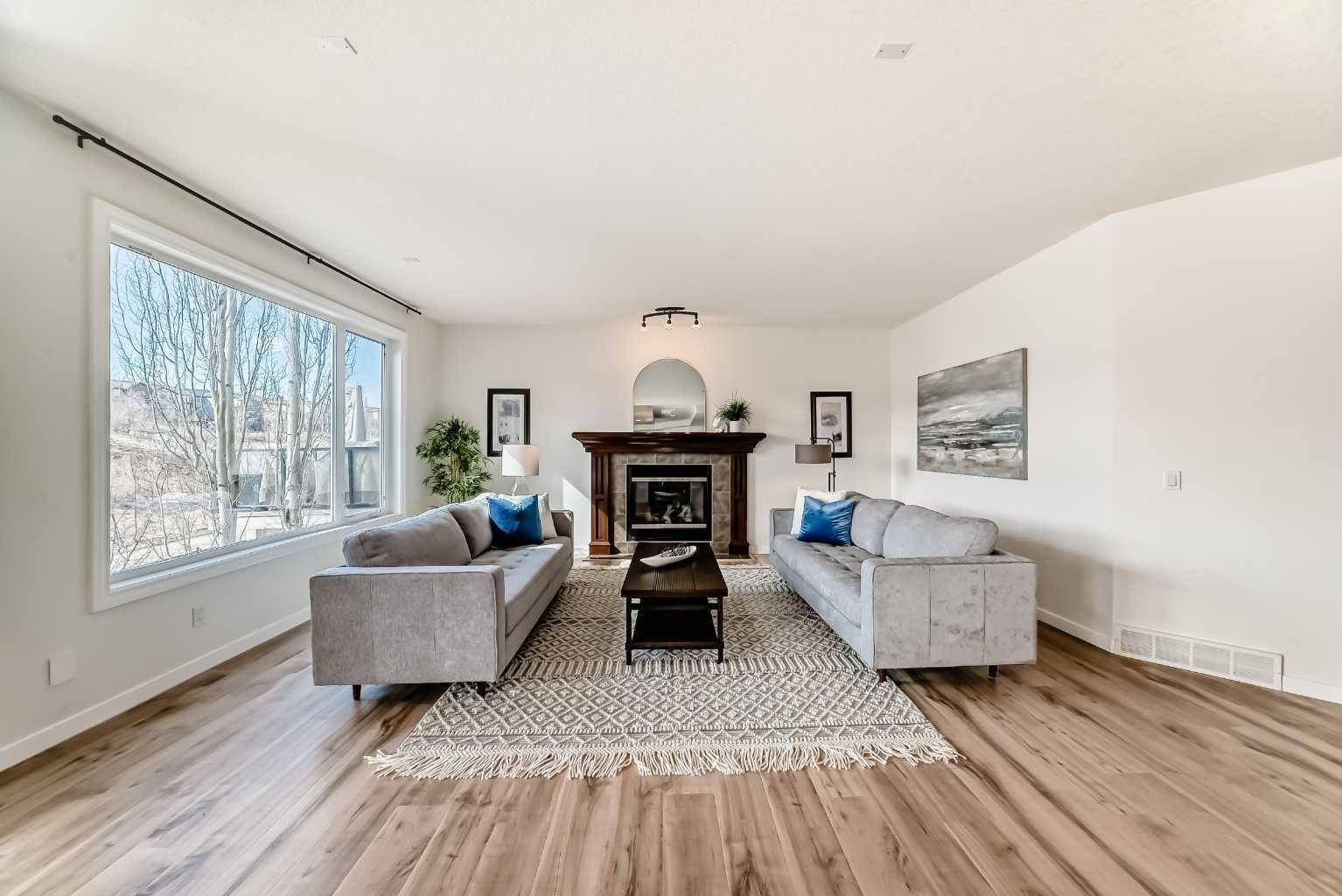 Calgary, AB T3H5Y5,65 Aspen Stone RD SW
