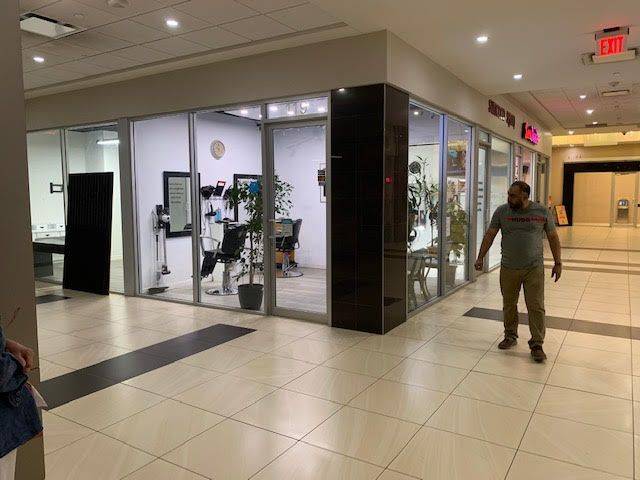 Toronto C01, ON M5B 1S8,384 Yonge ST #118