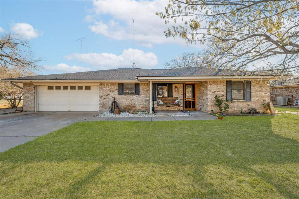 Stephenville, TX 76401,105 Spicewood Drive