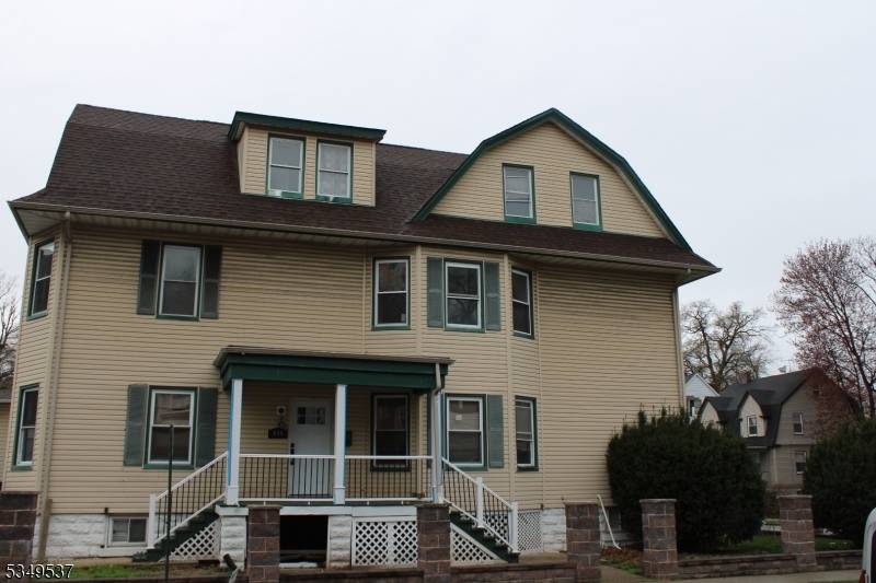 East Orange City, NJ 07018,3 Beech St