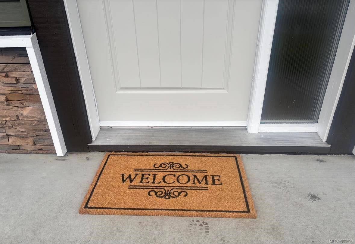 Campbell River, BC V9W 0A3,2746 Bradford Dr