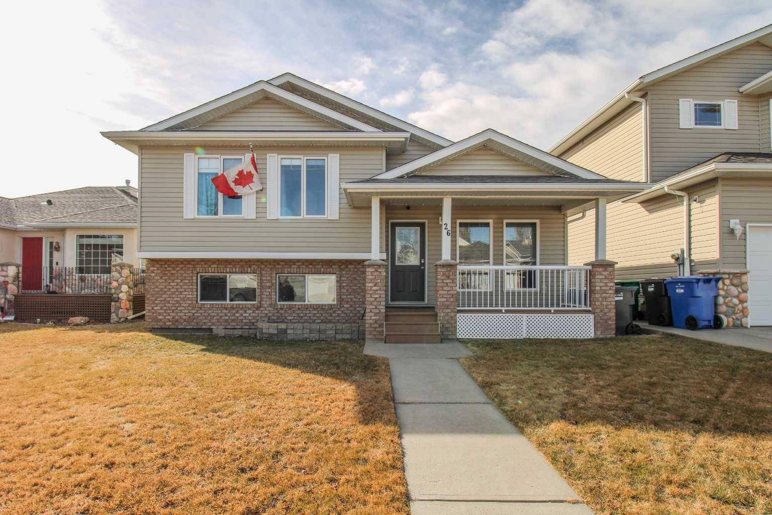 Lethbridge, AB T1K 7P1,26 Riverbrook Close W