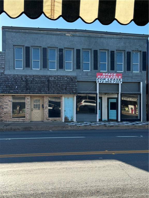 Mcgregor, TX 76657,225 Main Street S