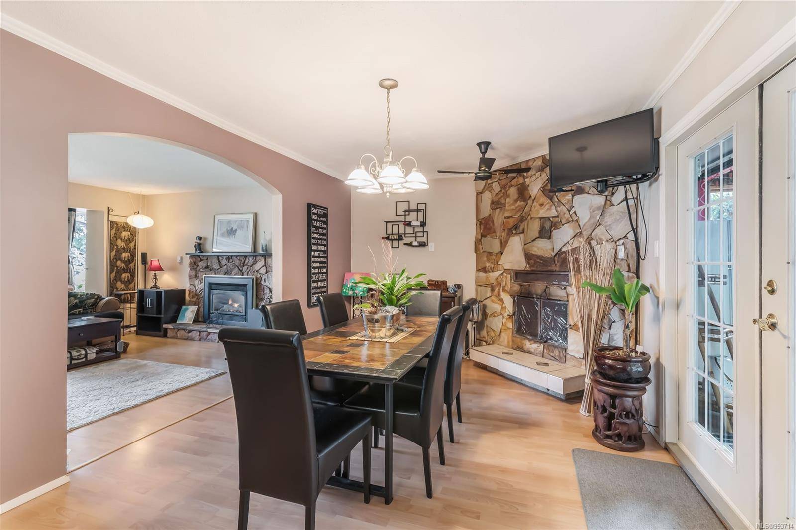 Lantzville, BC V0R 2H0,7413 Andrea Cres