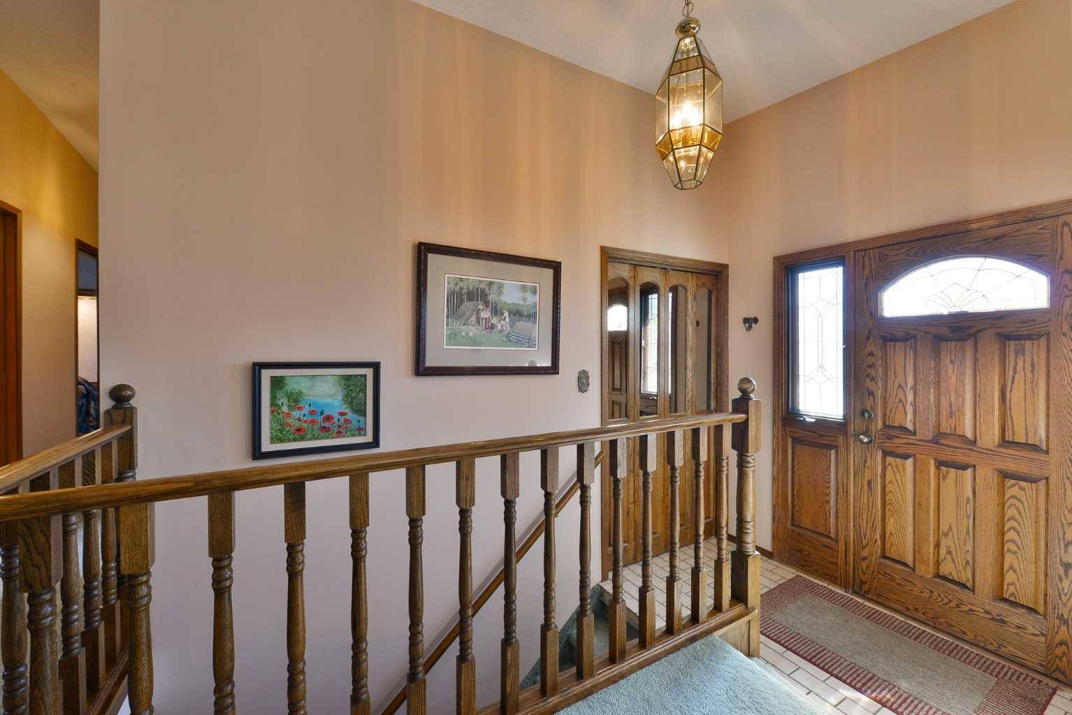 Calgary, AB T3E 4Z5,155 Galbraith DR SW