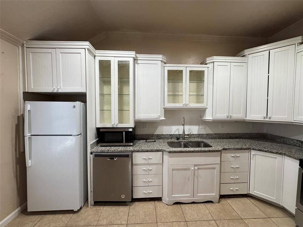 Mesquite, TX 75150,5400 Village Green Drive
