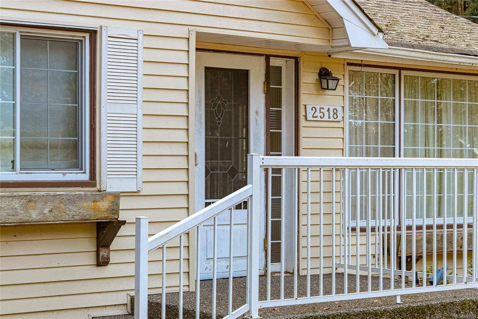 Qualicum Beach, BC V9K 1B5,2518 Island Hwy W