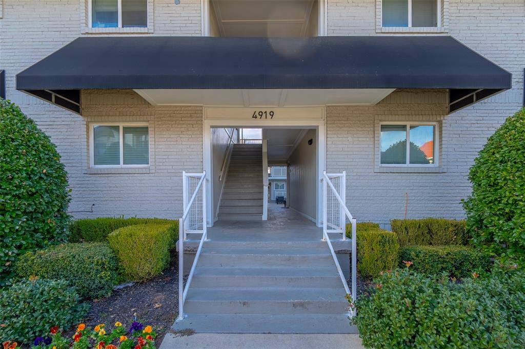 Dallas, TX 75206,4919 San Jacinto Street #207