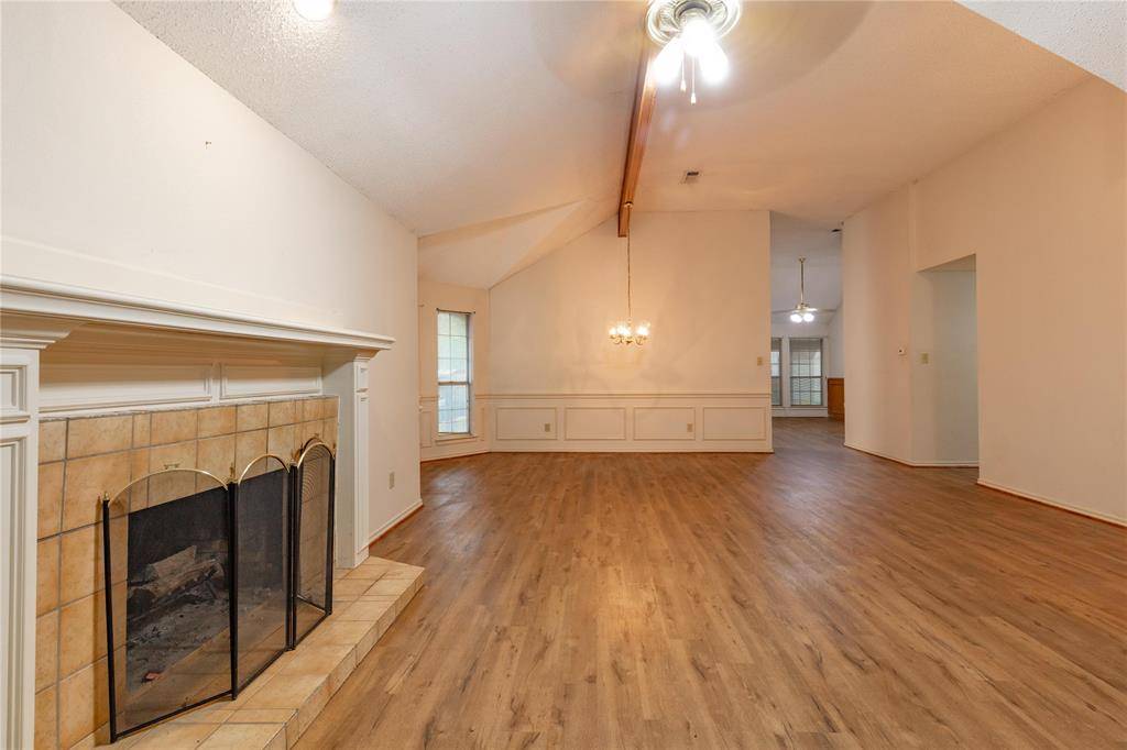 Grand Prairie, TX 75052,3661 Village Green Drive