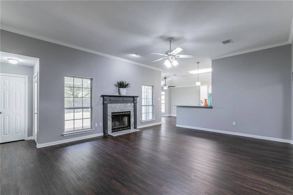 Hewitt, TX 76643,917 Crested Butte Drive