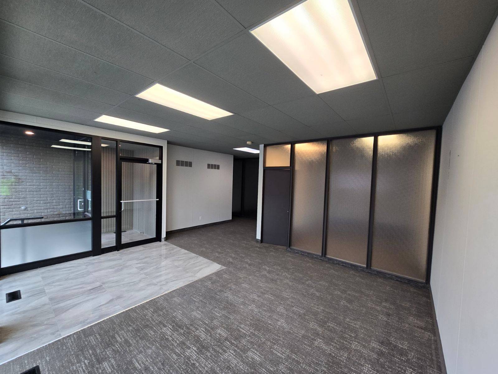 Peterborough Central, ON K9H 2H4,114 Simcoe ST