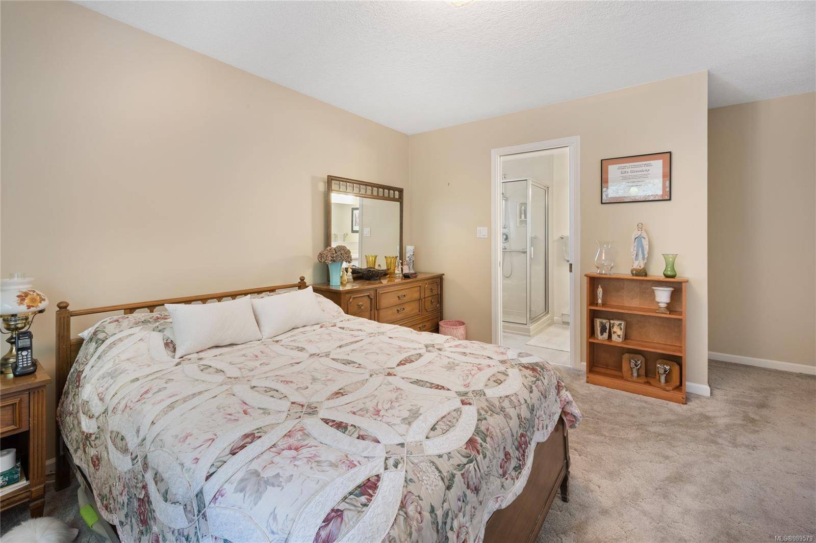 Qualicum Beach, BC V9K 1J6,591 Moresby Ave