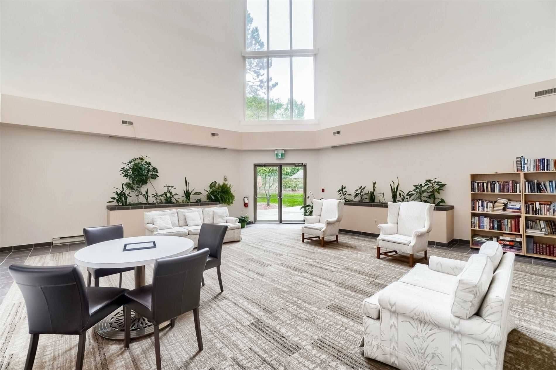 Brampton, ON L6Y 4H8,8351 Mclaughlin RD #426