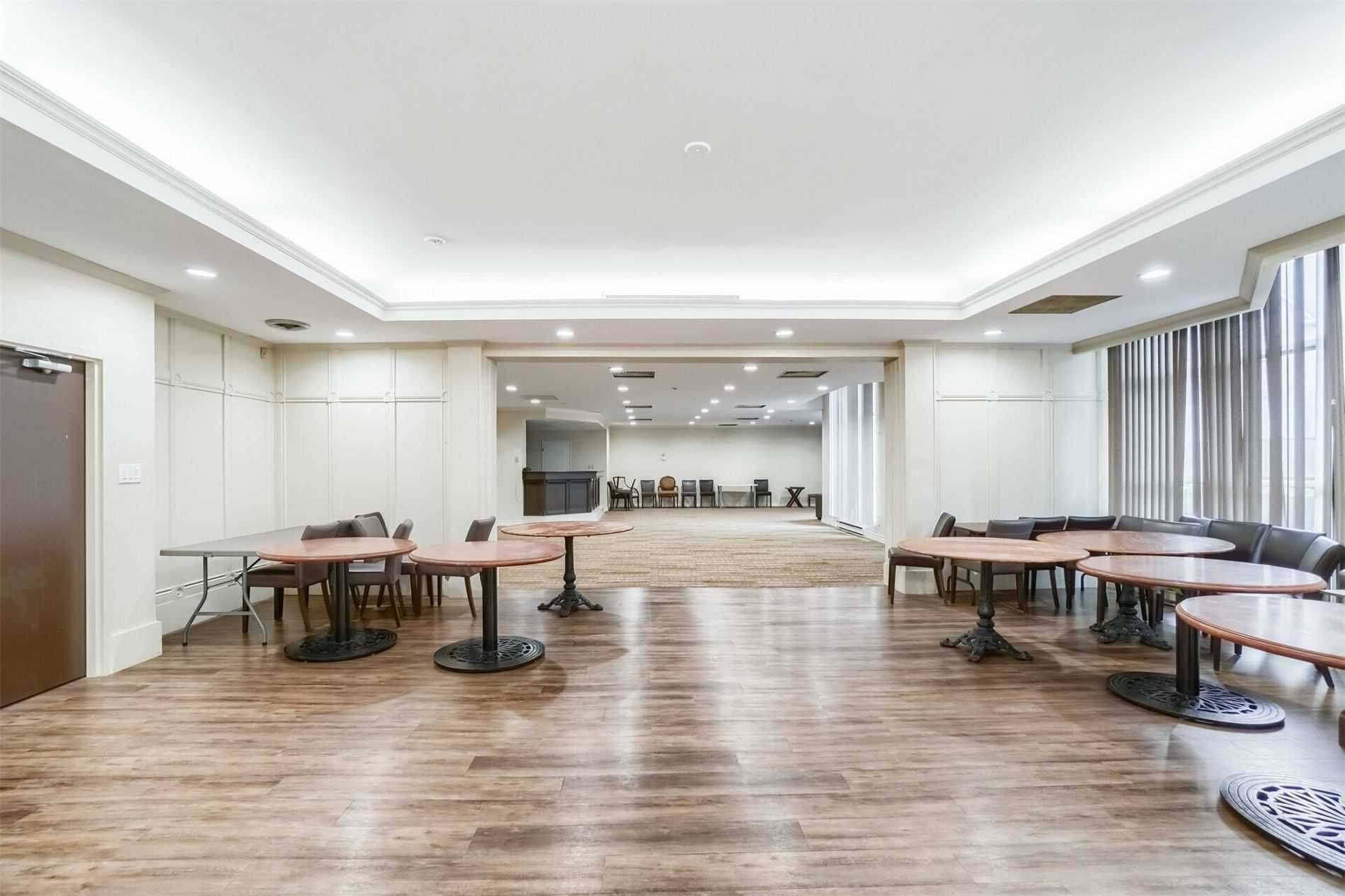 Brampton, ON L6Y 4H8,8351 Mclaughlin RD #426