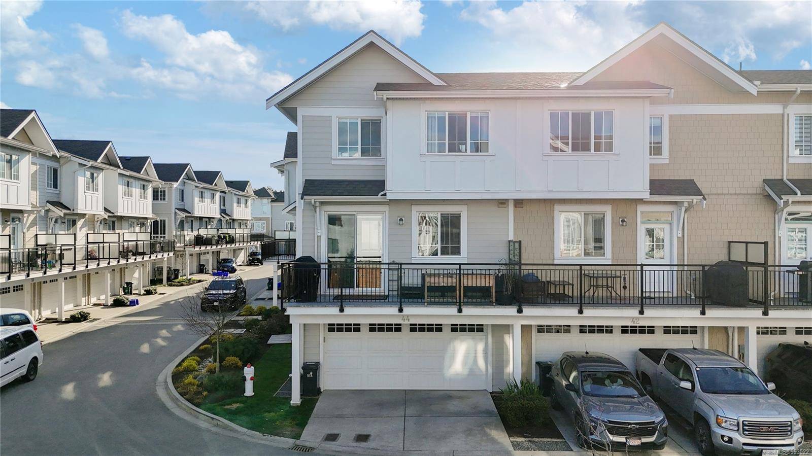 Colwood, BC V9C 0N9,370 Latoria Blvd #44