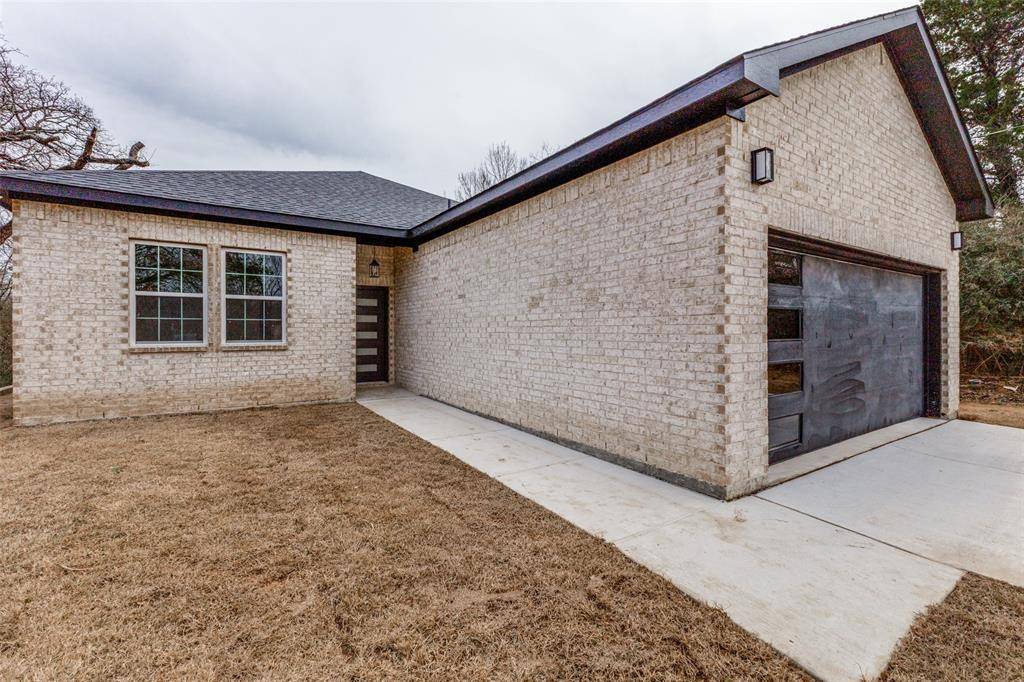 Seagoville, TX 75159,324 Lakey Road
