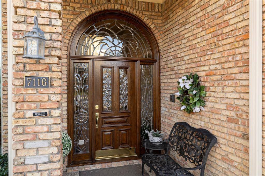 Dallas, TX 75252,7116 Mumford Court