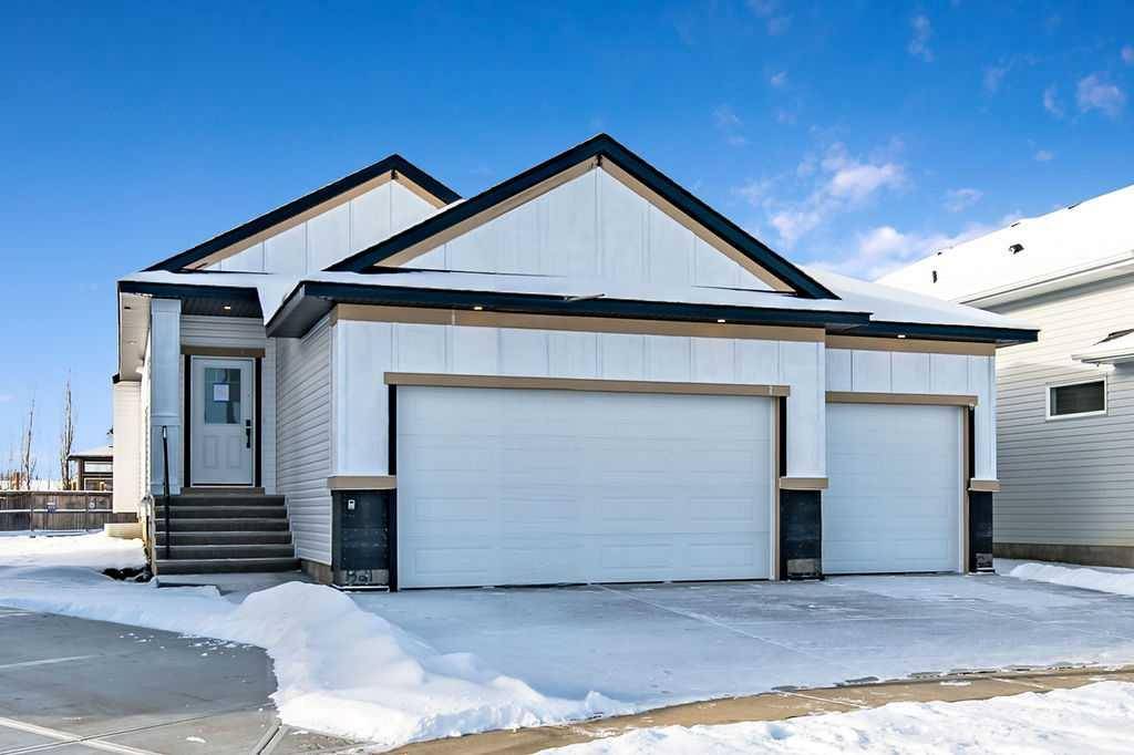 High River, AB T1V 0E3,821 Hampshire CRES NE