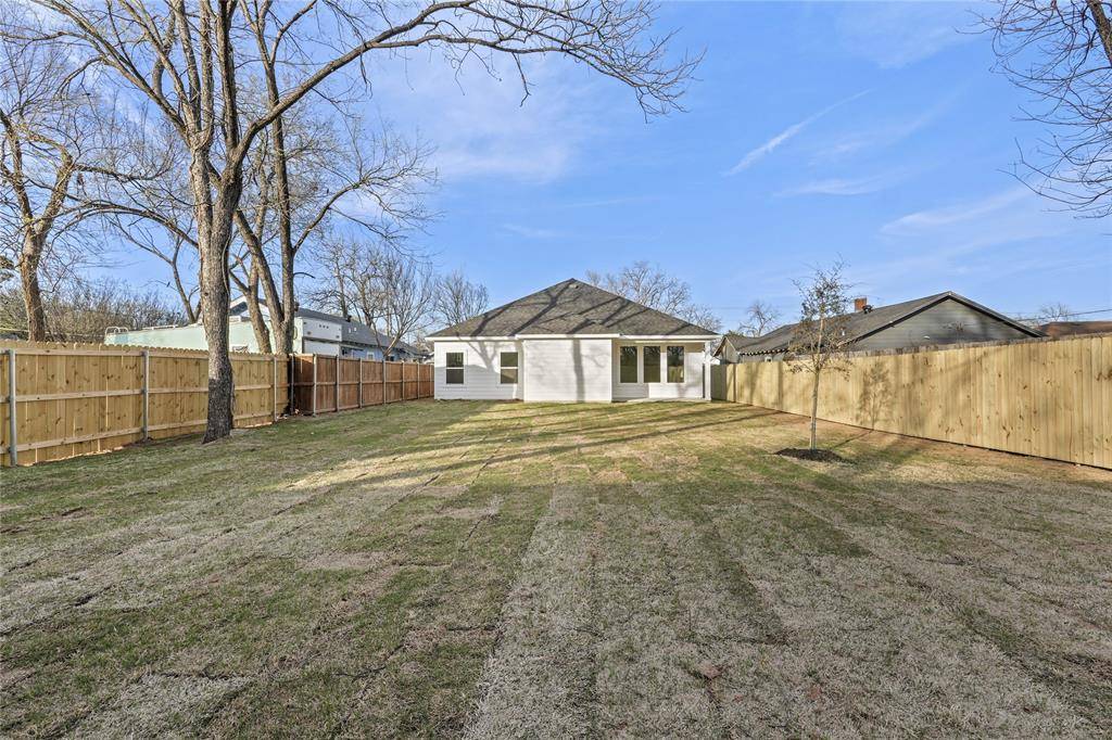 Dallas, TX 75215,4507 Colonial Avenue
