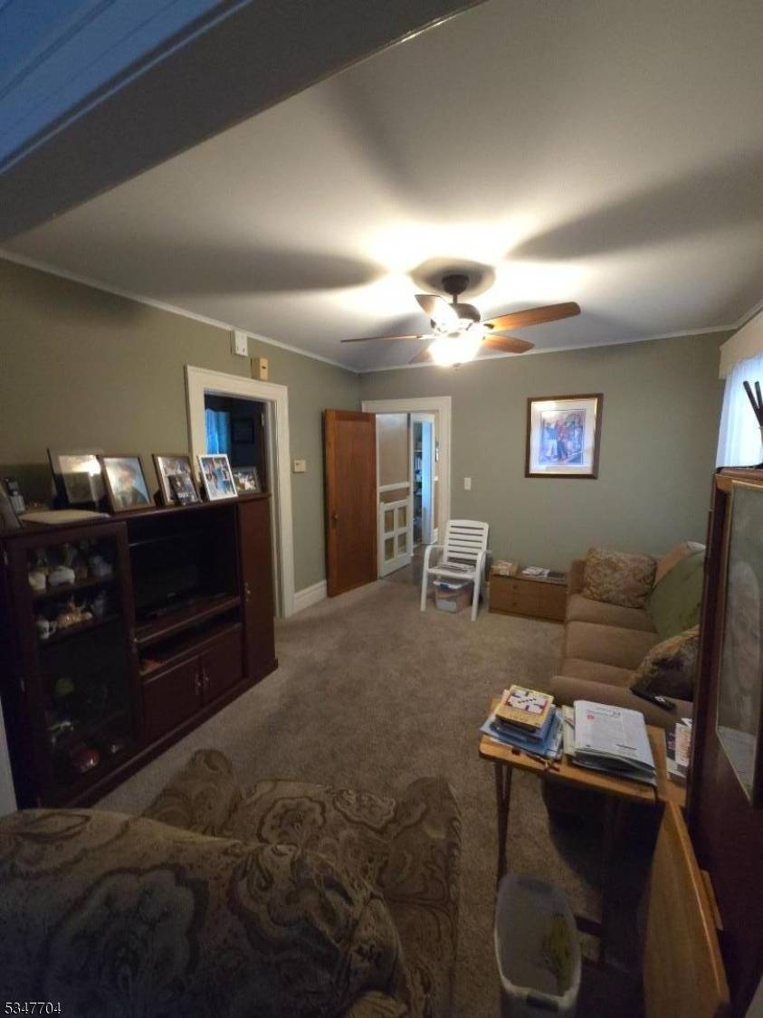 Irvington Twp., NJ 07111,184 Linden Ave