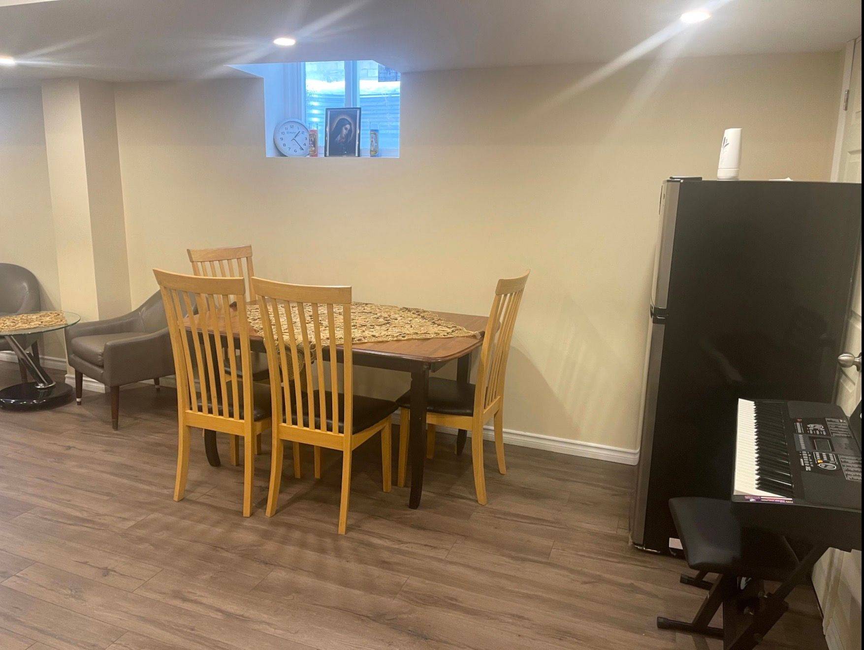 Mississauga, ON L5M 0J2,3962 Burdette, TER #Basement