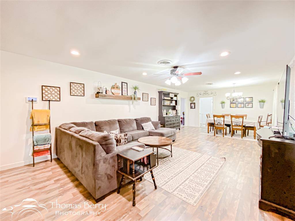 Merkel, TX 79536,821 Ash
