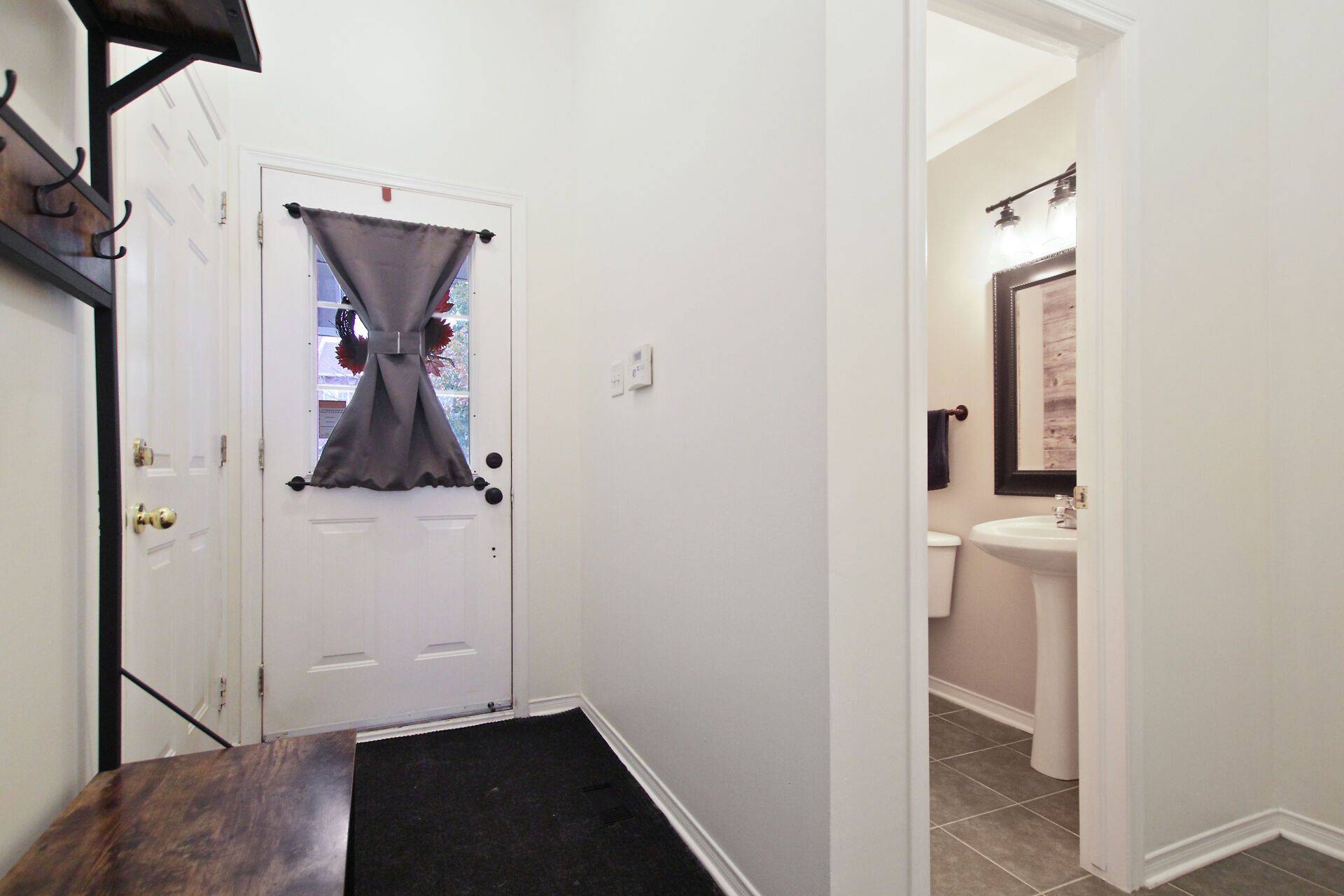 Orleans - Cumberland And Area, ON K4A 4J7,2091 Hiboux ST E