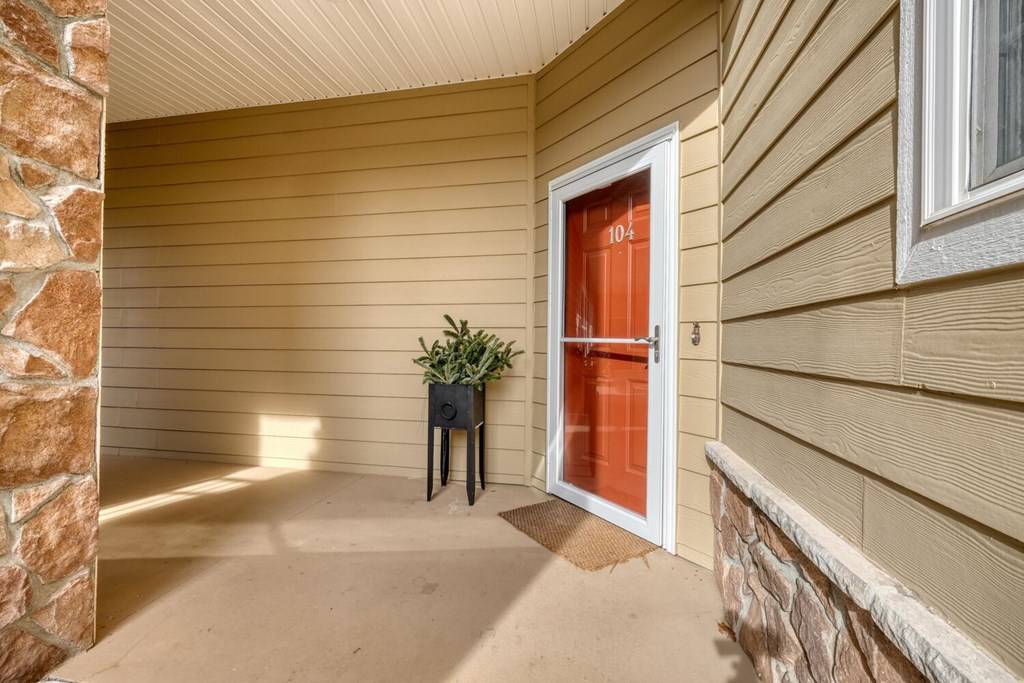 Clayton, GA 30525,571 Killearney Way F104