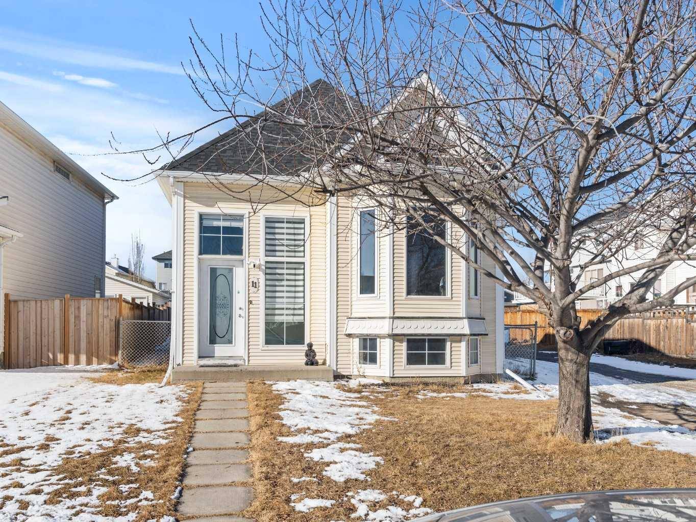 Calgary, AB T3A 5L2,11 Hidden CRES NW