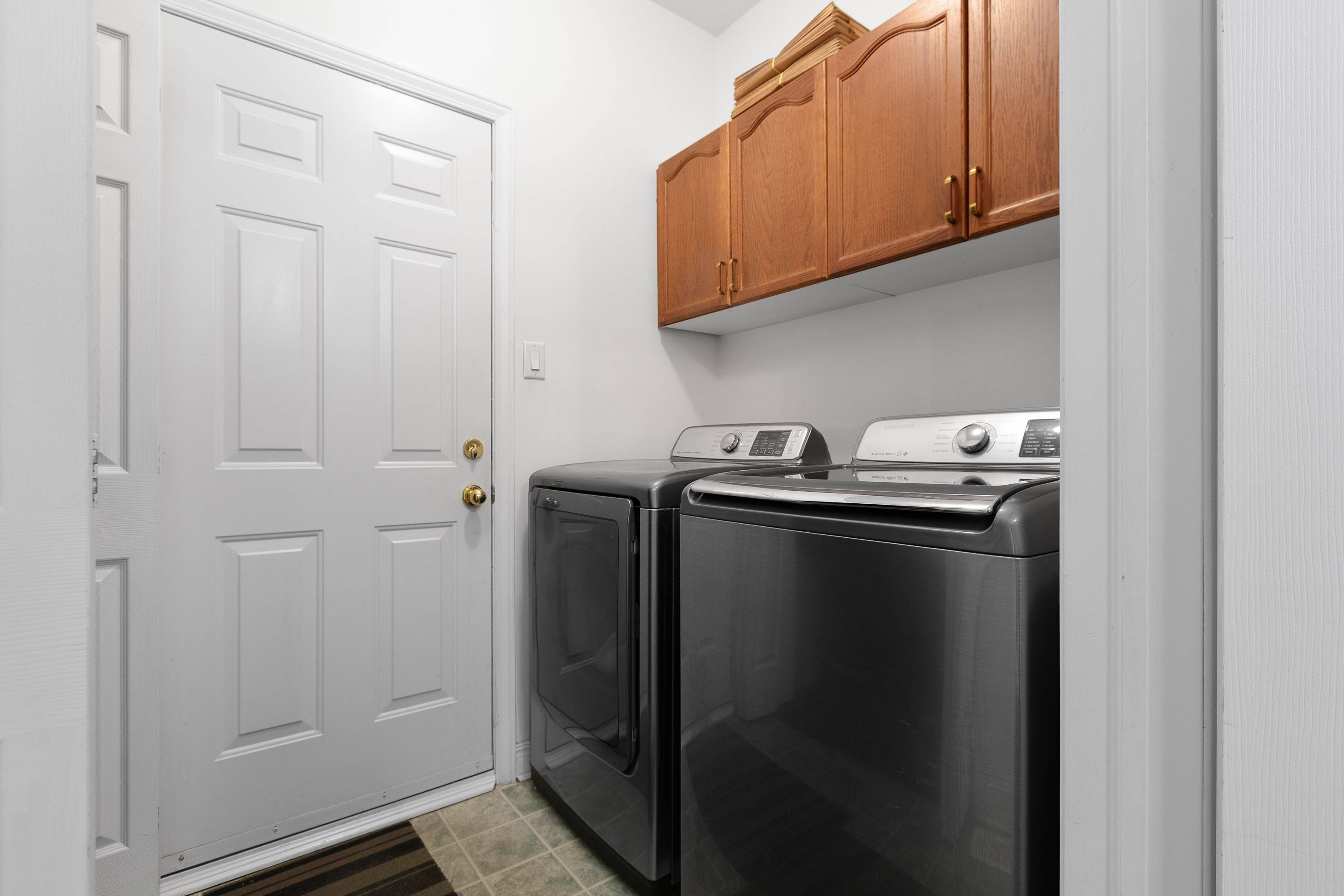 Overbrook - Castleheights And Area, ON K1K 4T7,18 Gannet ST W