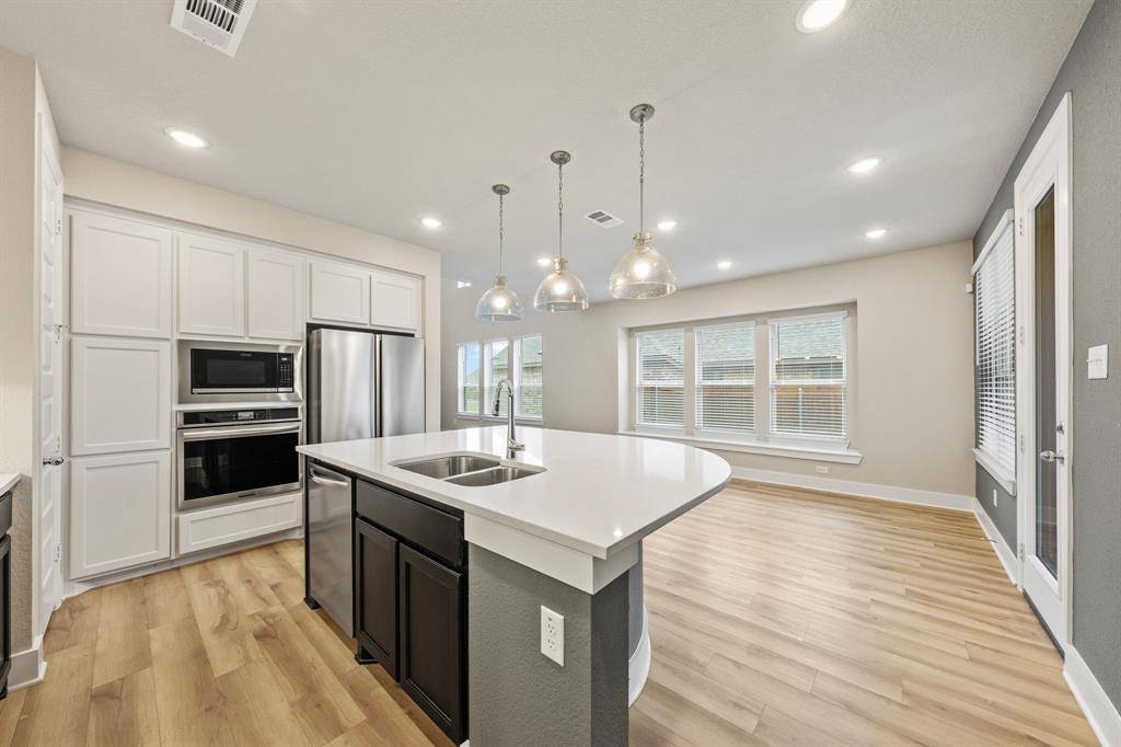 Waxahachie, TX 75165,428 Country Meadows Boulevard
