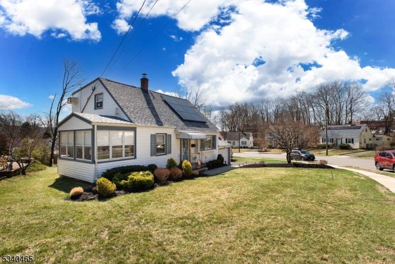 Verona Twp., NJ 07044,56 Lynwood Rd